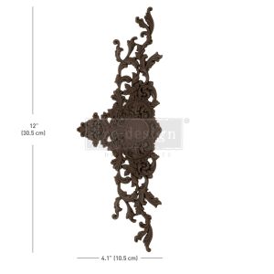 Elaborate Finery Decor Poly