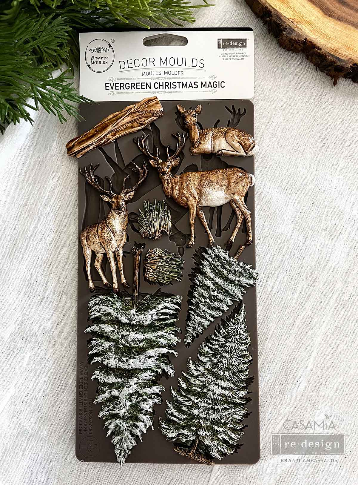 Evergreen Christmas Magic Decor Mould - Image 2